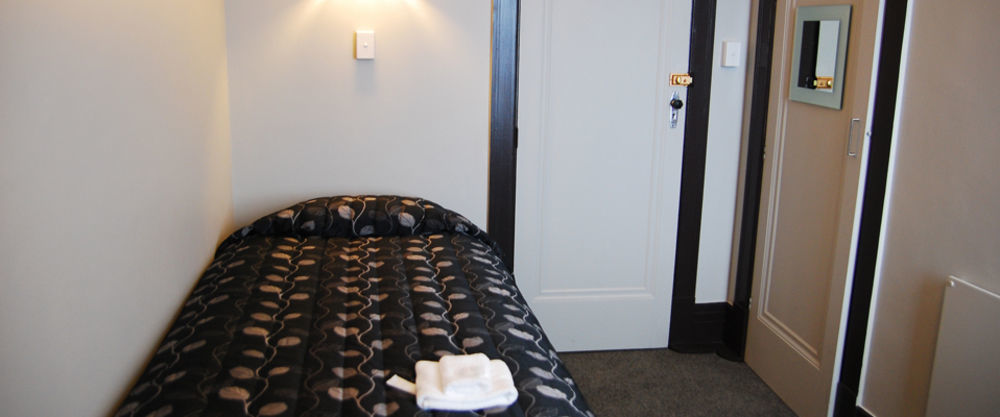 Hotel Imperial Thames Bagian luar foto